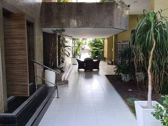 #182V - Apartamento para Venda em Fortaleza - CE - 2
