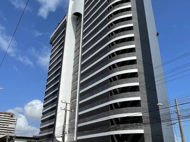 #212V - Apartamento para Venda em Fortaleza - CE - 2